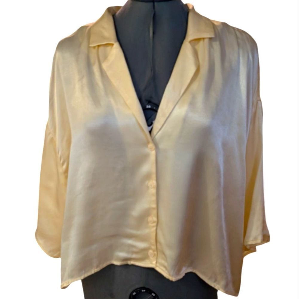 zara Elegant Cream Silky Women's Short Sleeve Oversized Top Size Small Nwt‎
